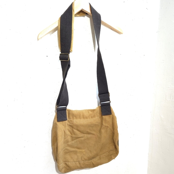 Red Canoe | RCAF Brown Messenger Bag - Picture 5 of 14